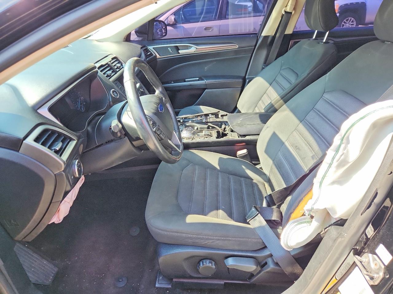 2017 Ford Fusion S - Image 7