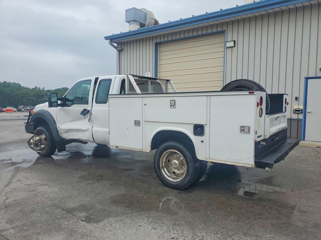 2012 Ford F450 Super Duty - Image 2