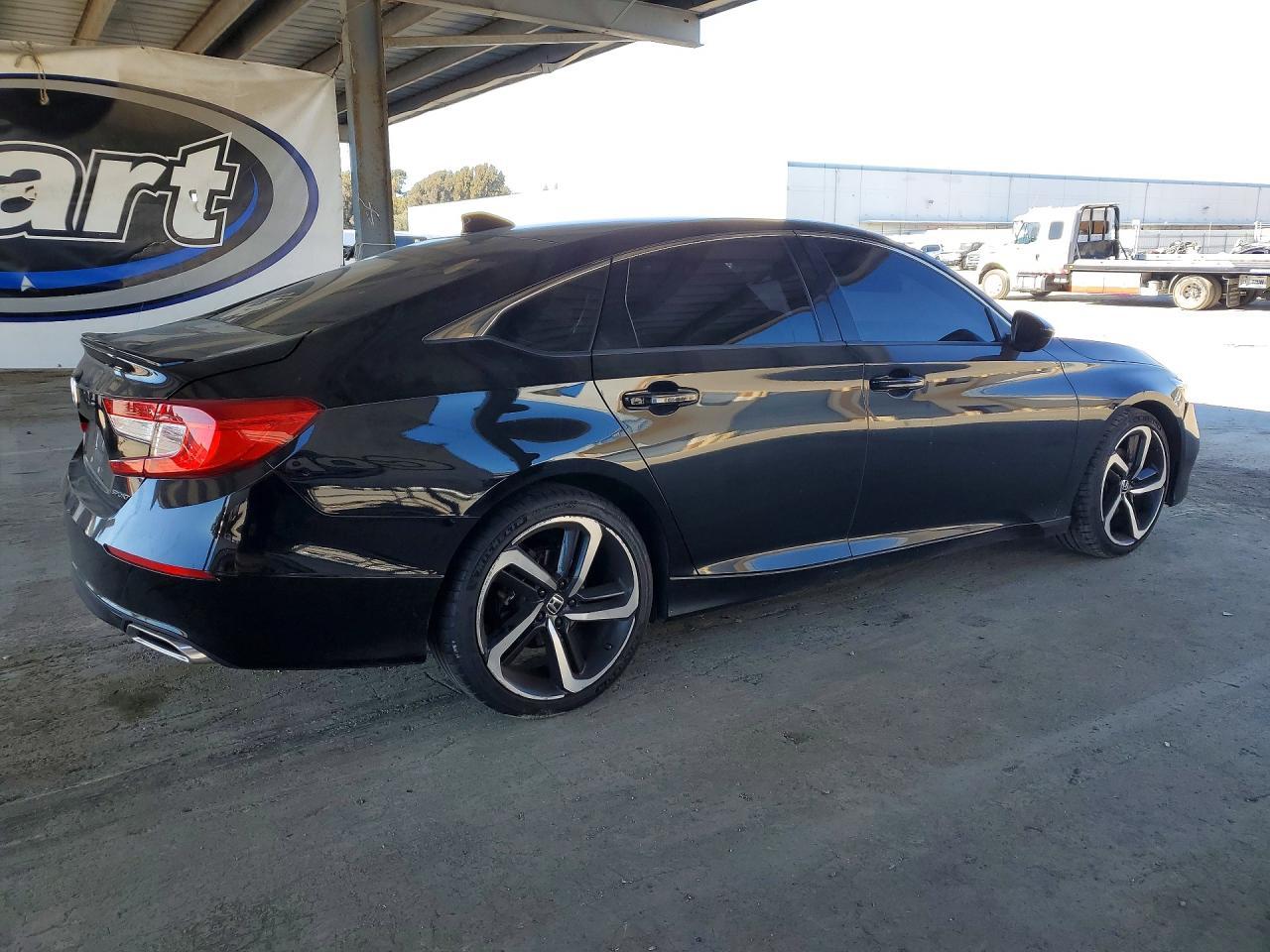 2019 Honda Accord Sport - Фото 3