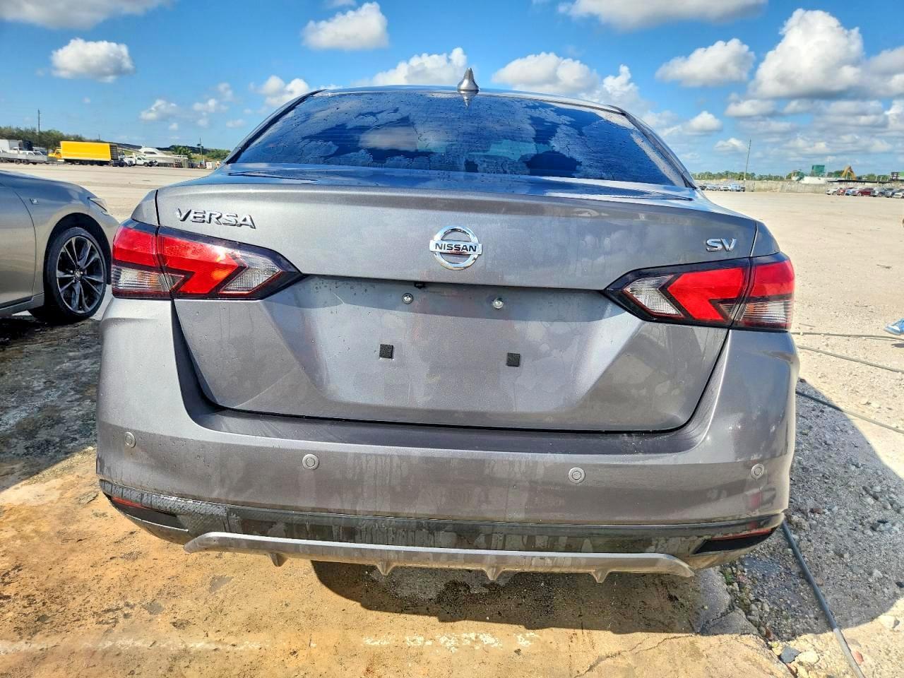 2021 Nissan Versa Sv - Фото 6
