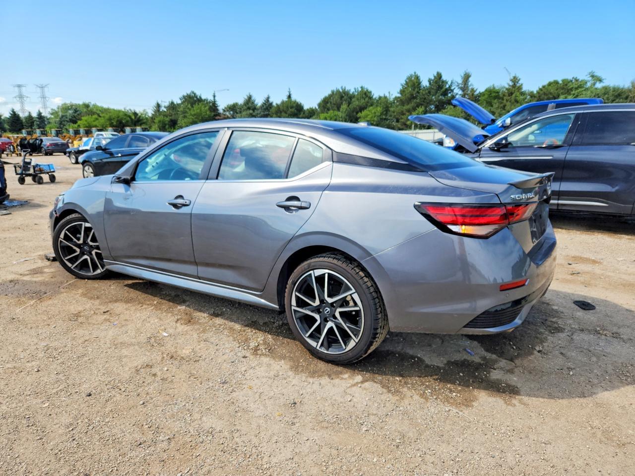 2024 Nissan Sentra Sr - Image 2