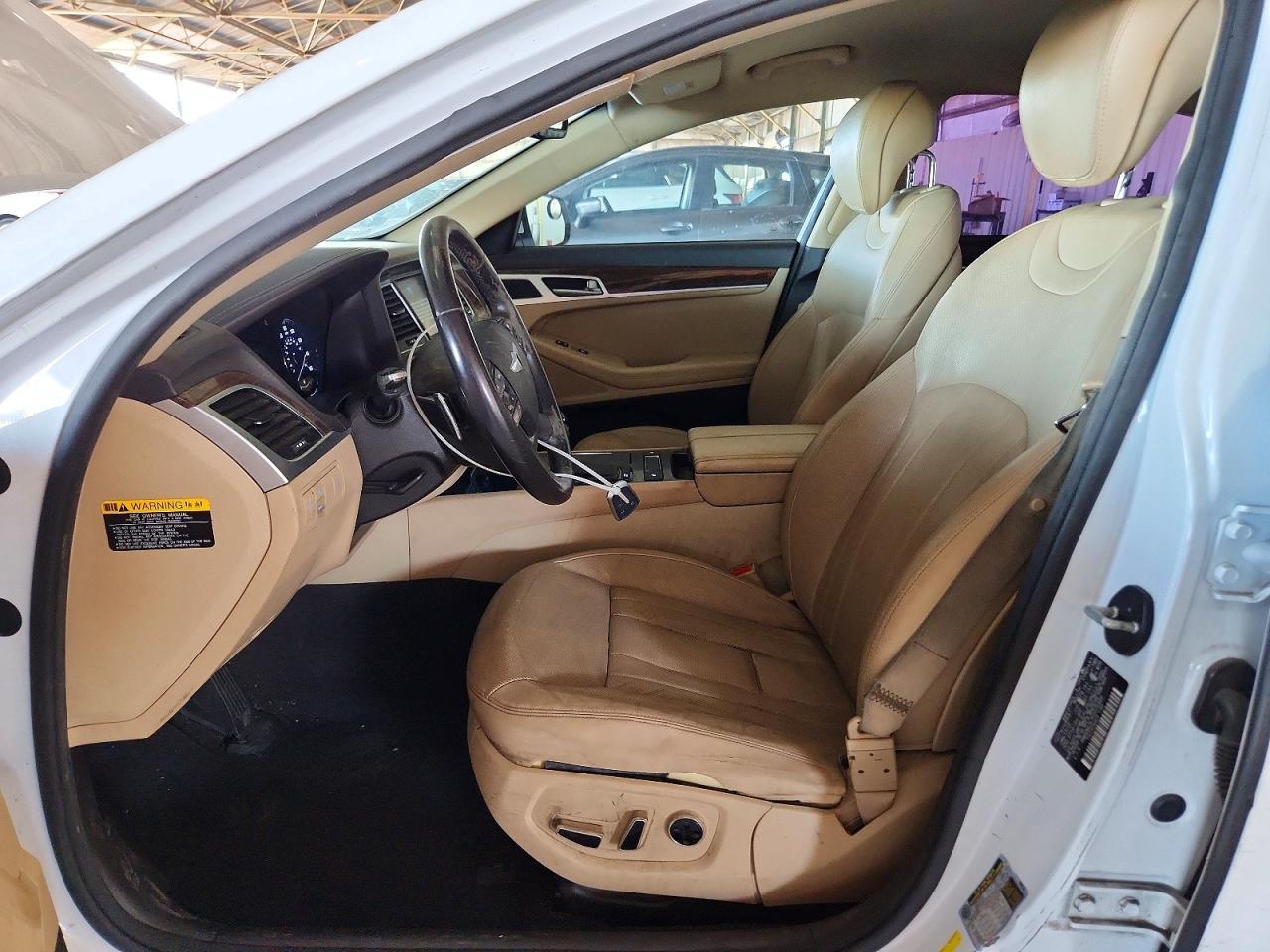 2015 Hyundai Genesis 3.8L - Фото 7