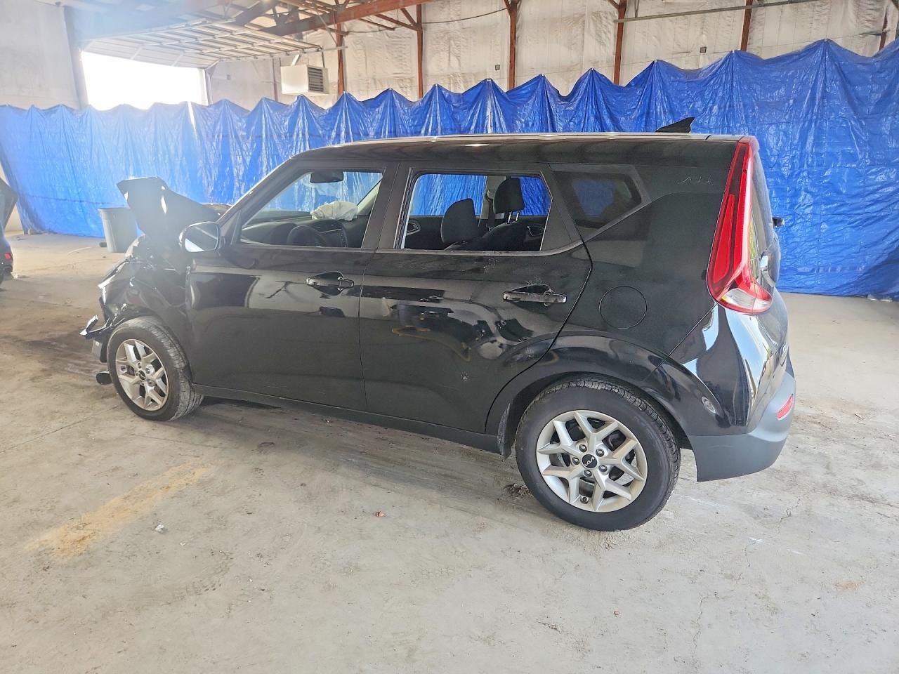 2022 Kia Soul Lx - Фото 2