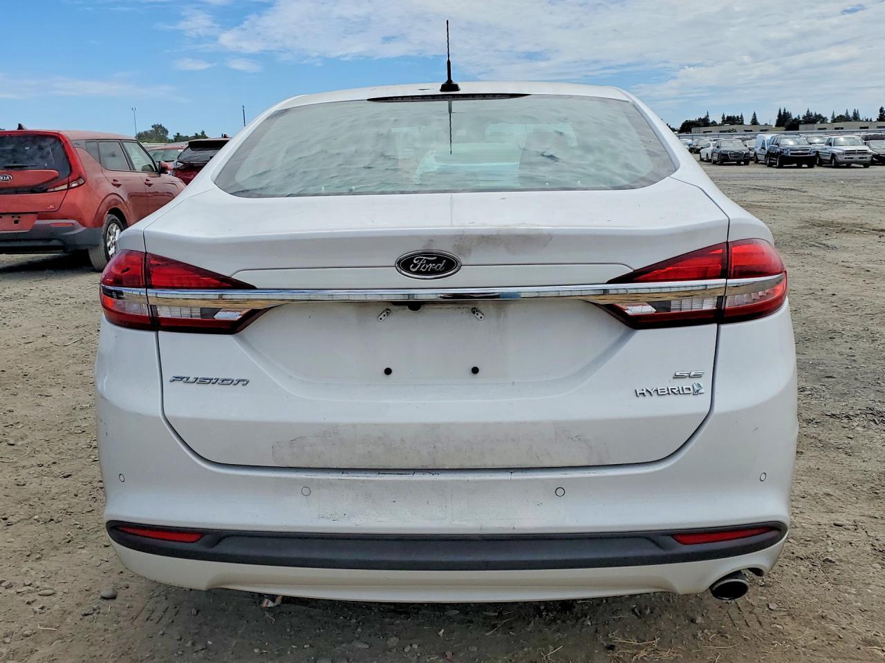 2018 Ford Fusion Se Hybrid - Image 6