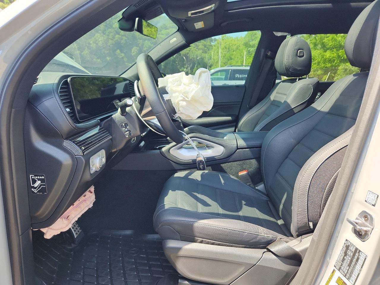 2025 Mercedes-Benz Gls 450 4Matic - Image 7