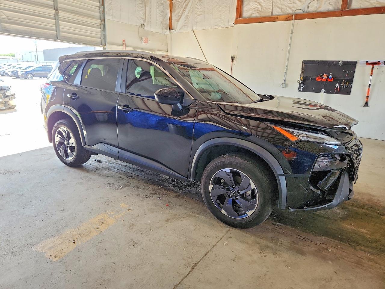 2024 Nissan Rogue Sv - Фото 4