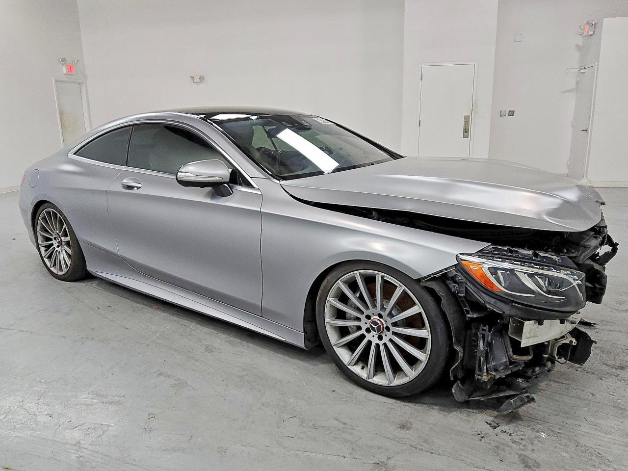 2016 Mercedes-Benz S 550 - Фото 4