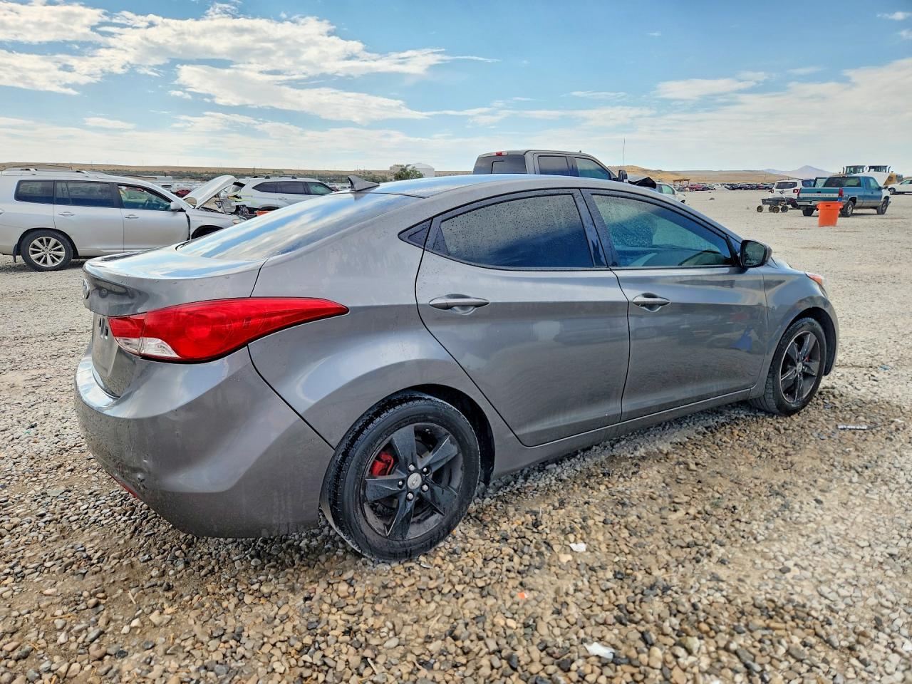2013 Hyundai Elantra Gls - Фото 3