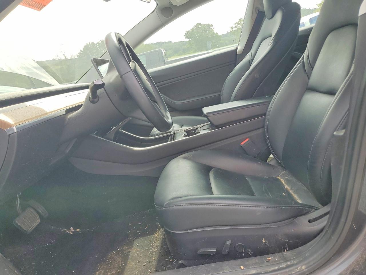 2019 Tesla Model 3 - Фото 7