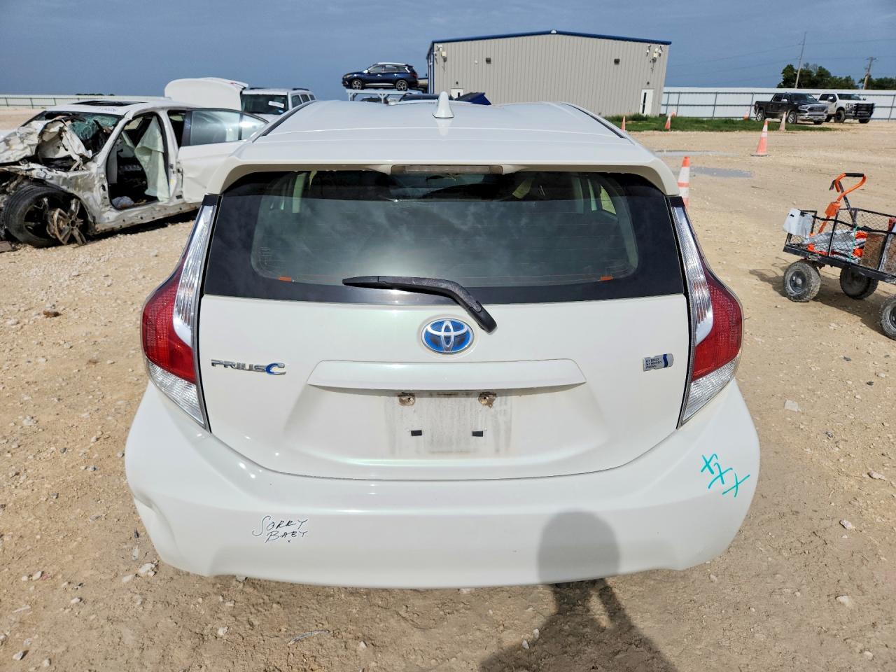 2015 Toyota Prius C One - Фото 6