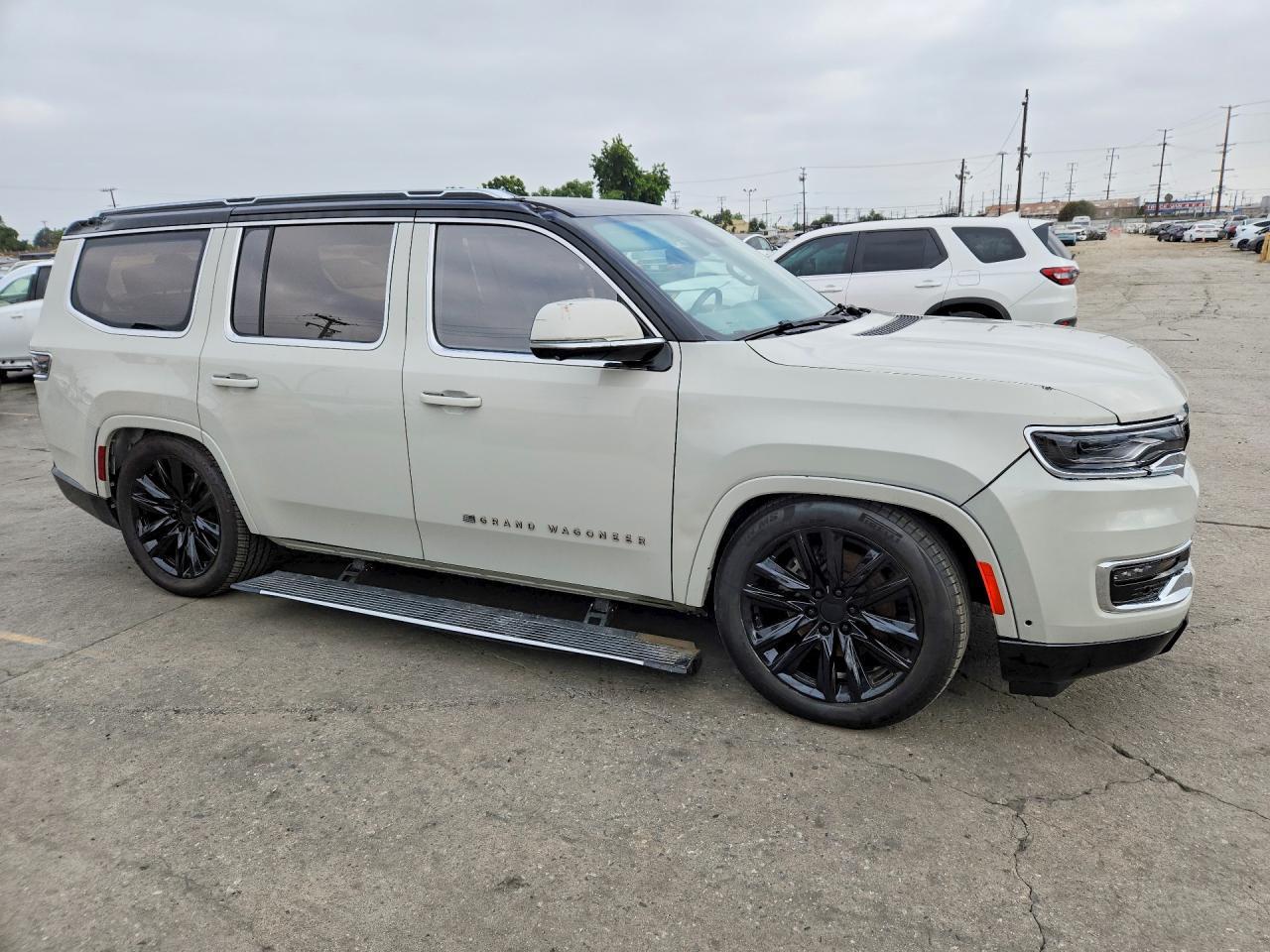 2022 Jeep Grand Wagoneer Series Iii - Фото 4