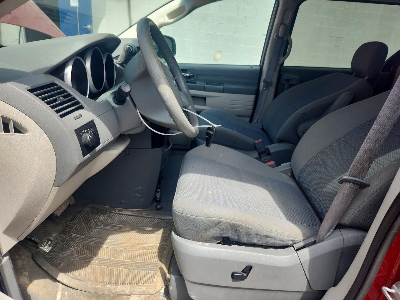 2009 Dodge Grand Caravan Se - Image 7