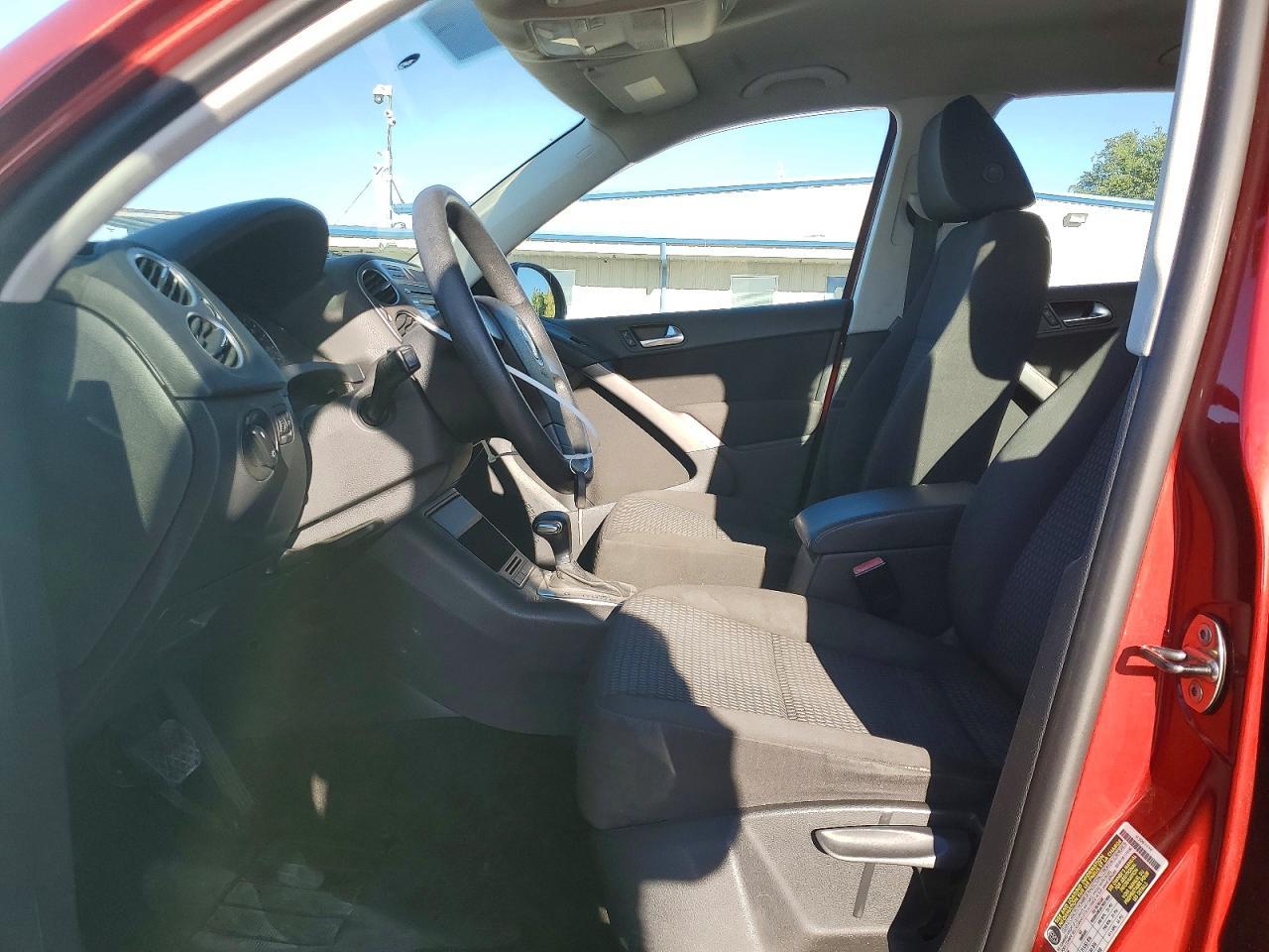 2010 Volkswagen Tiguan S/Se/Sel - Фото 7