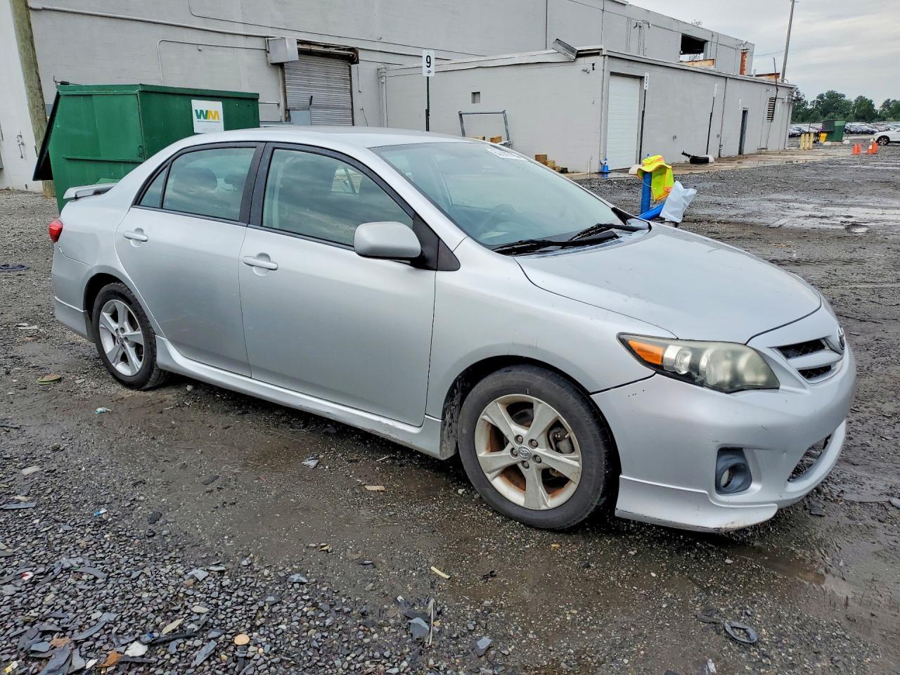 2013 Toyota /S/Le/Xle - Фото 4