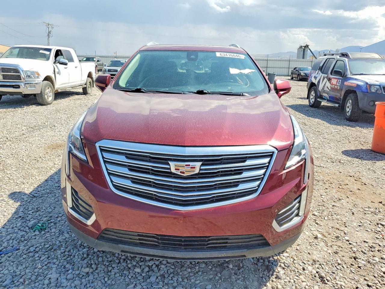 2017 Cadillac Xt5 Luxury - Image 5