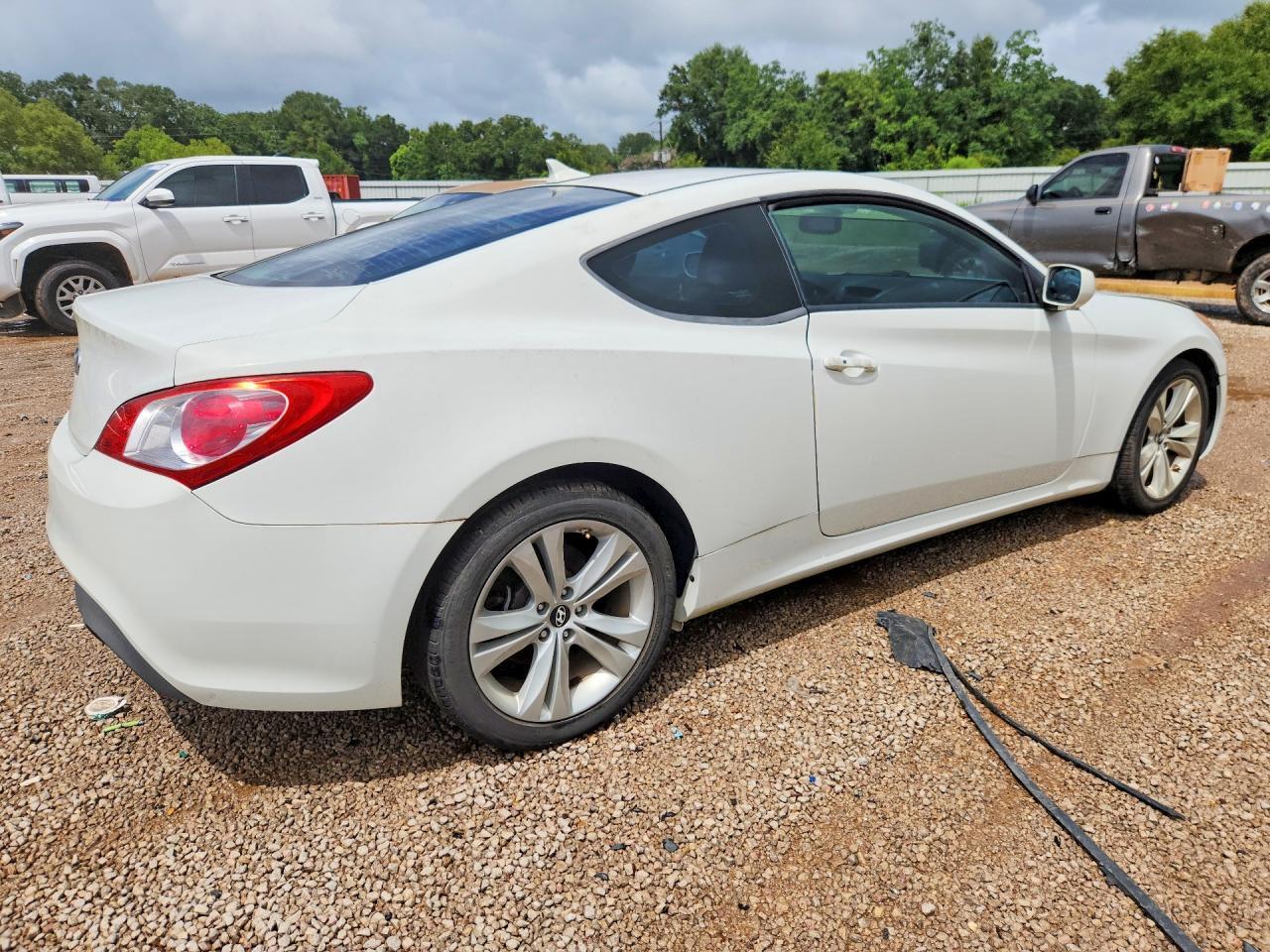 2012 Hyundai Genesis - Фото 3