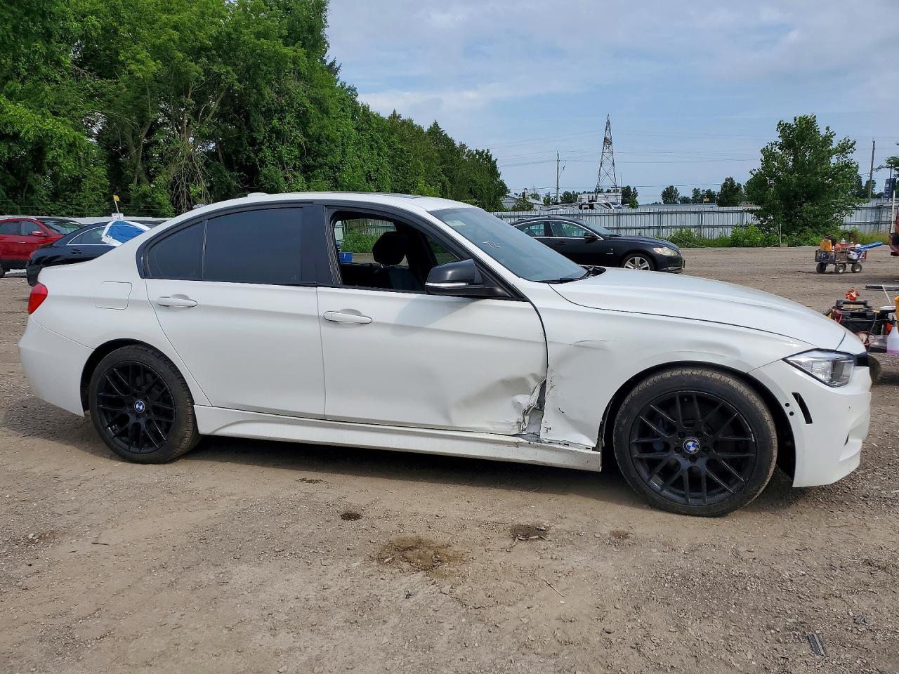 2015 BMW 335 Xi - Image 4