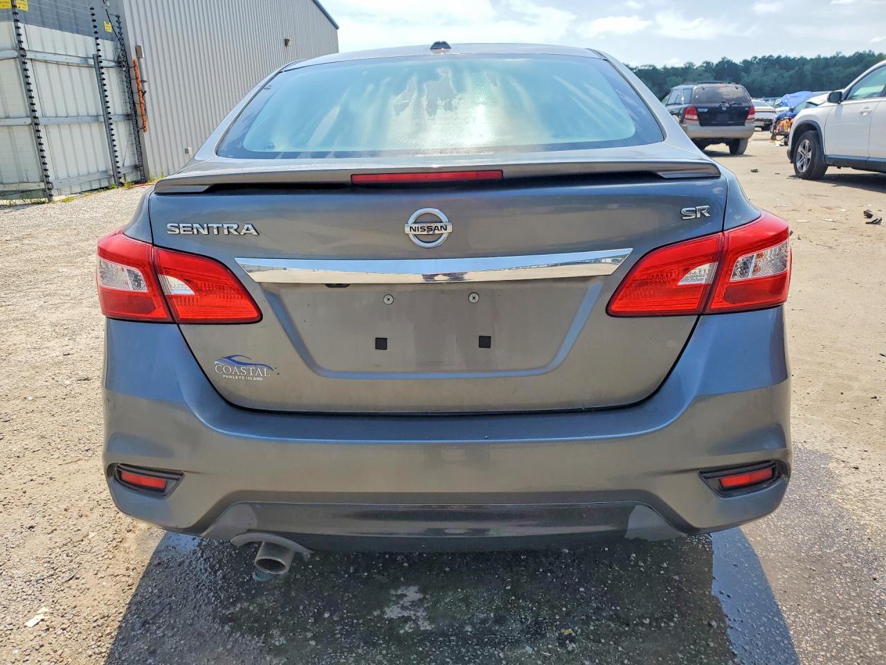 2017 Nissan Sentra Sr - Фото 6