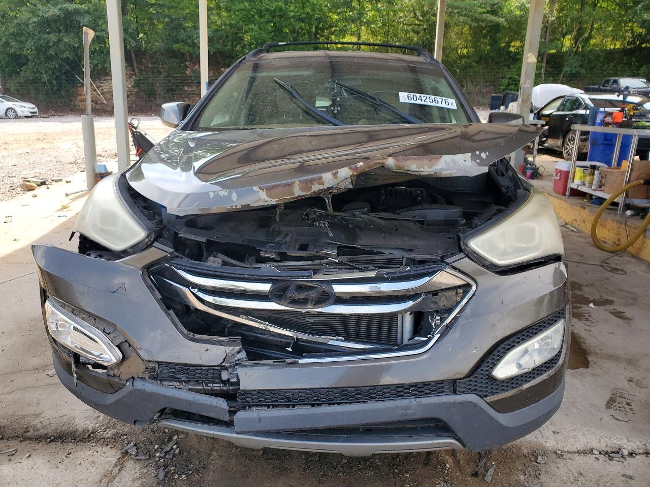 2014 Hyundai Santa Fe Sport 2.4L - Image 5