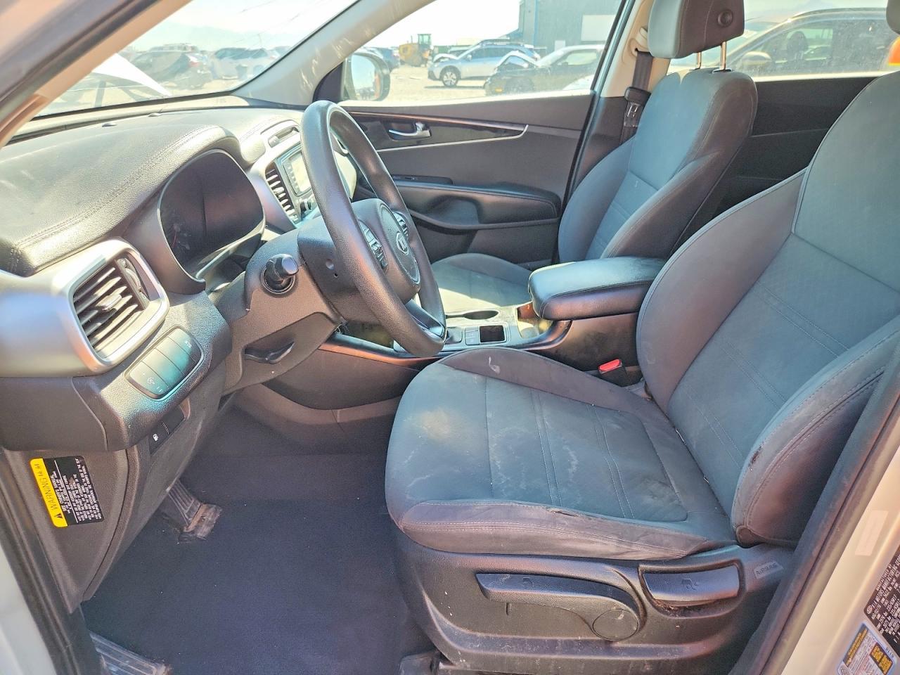 2017 Kia Sorento Lx V6 - Фото 7