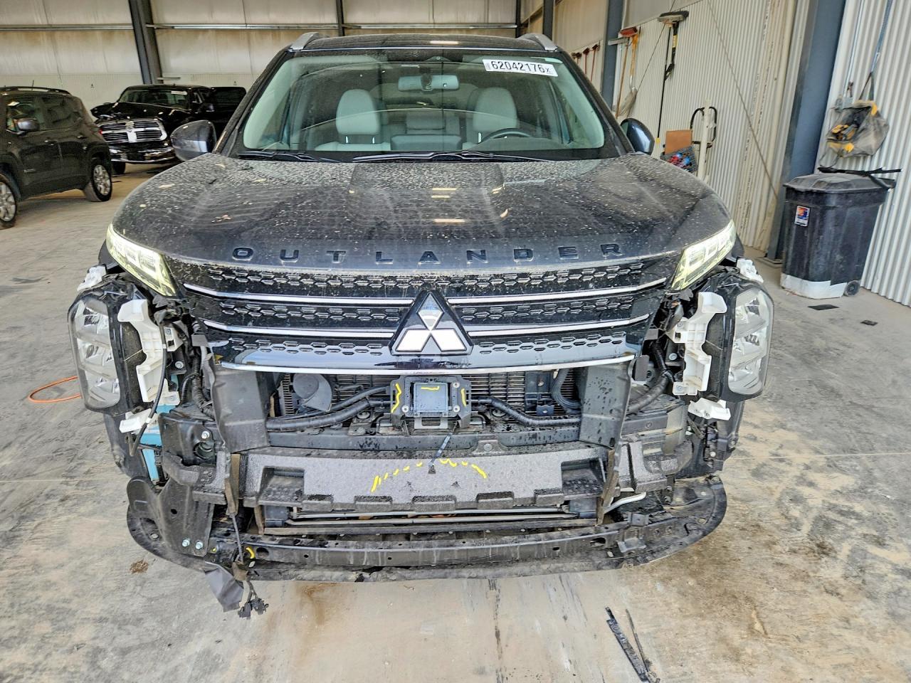 2025 Mitsubishi Outlander Sel - Фото 5
