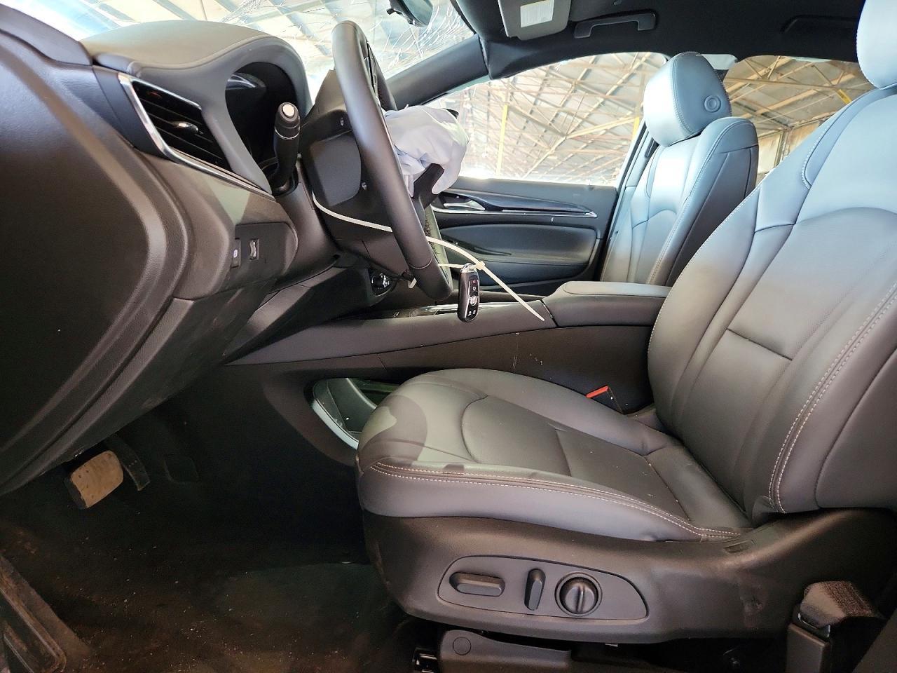 2024 Buick Enclave Essence - Image 7
