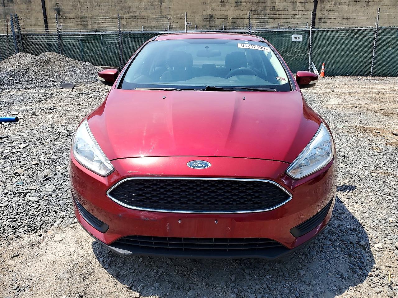 2017 Ford Focus Se - Фото 5