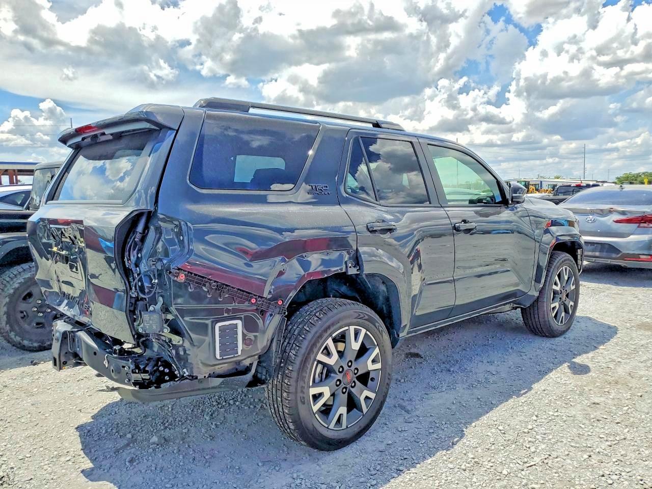 2026 Toyota 4Runner Sr5 - Фото 3