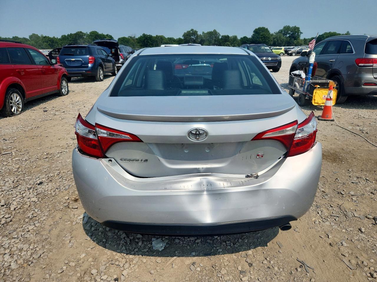 2016 Toyota Corolla S - Фото 6