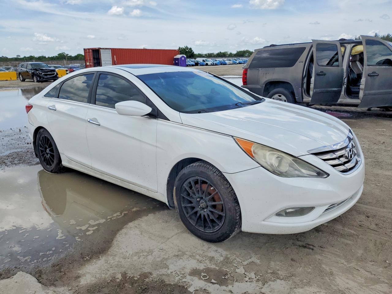 2013 Hyundai Sonata Se - Image 4