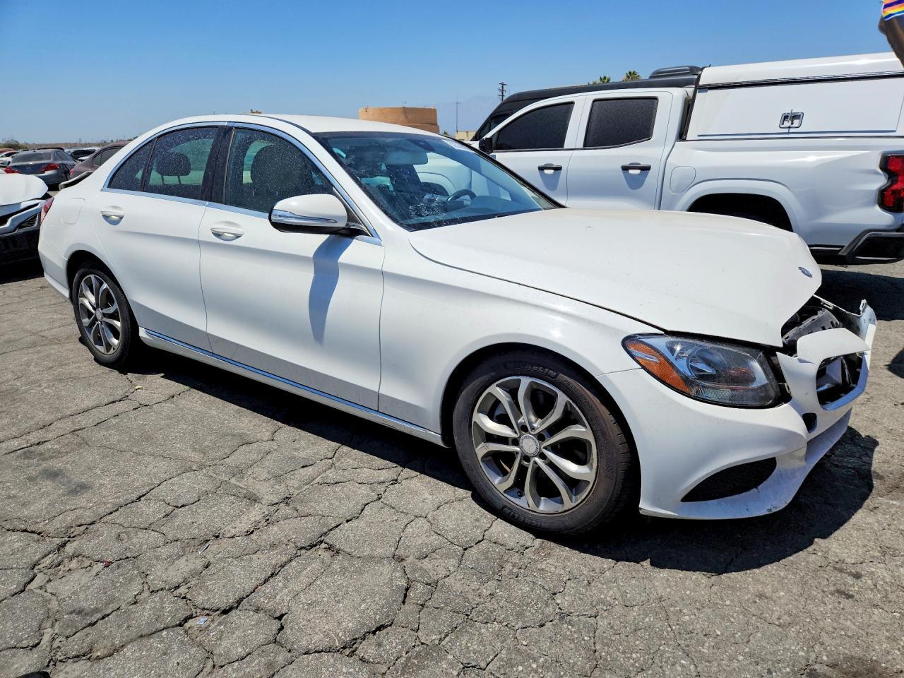 2015 Mercedes-Benz C 300 - Image 4
