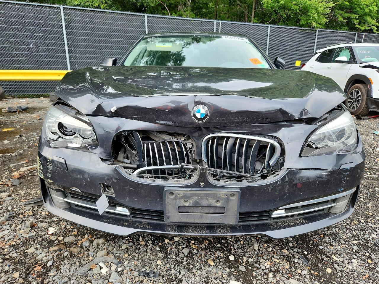 2013 BMW 740 Lxi - Фото 5