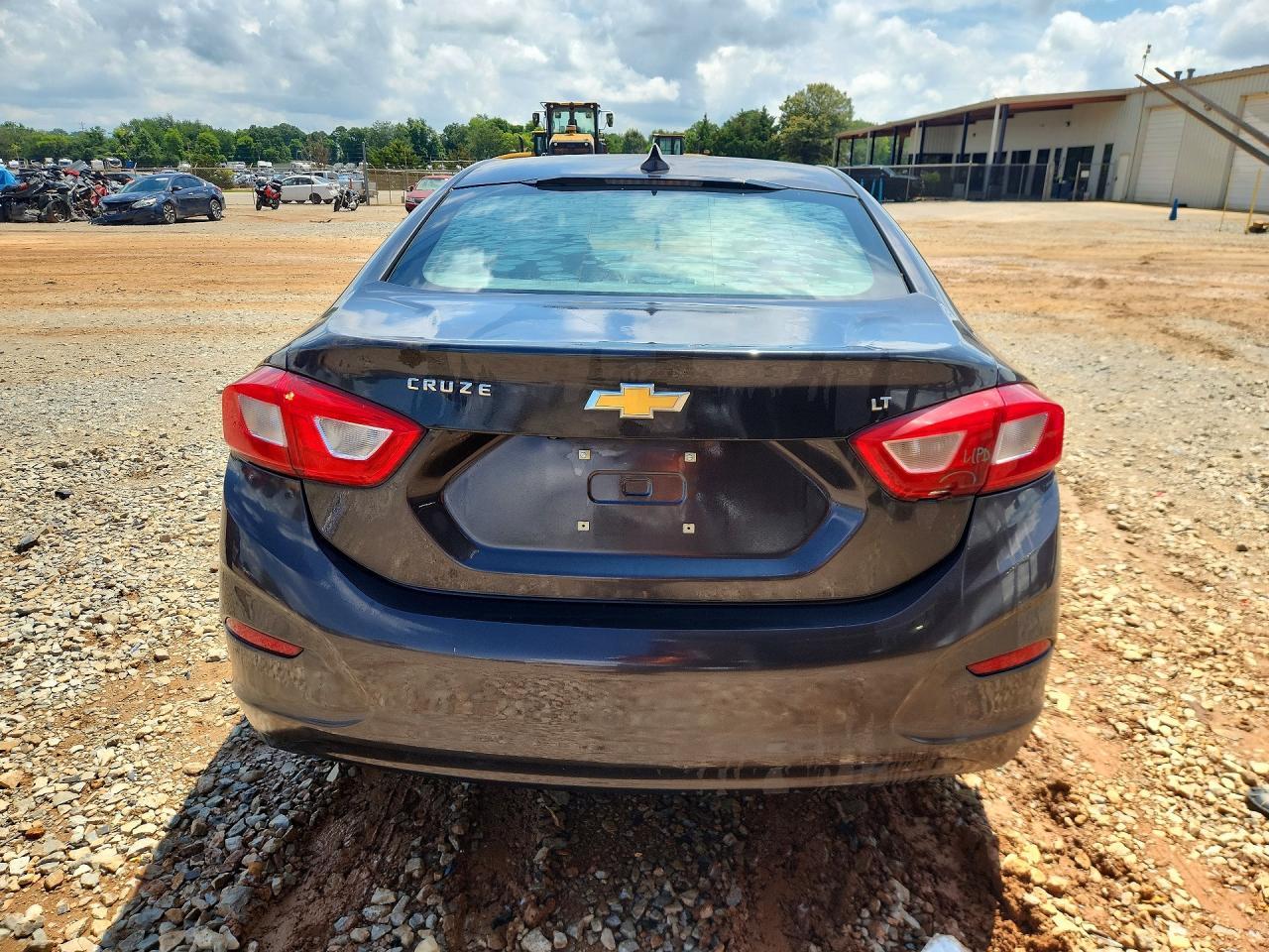 2017 Chevrolet Cruze Lt - Image 6