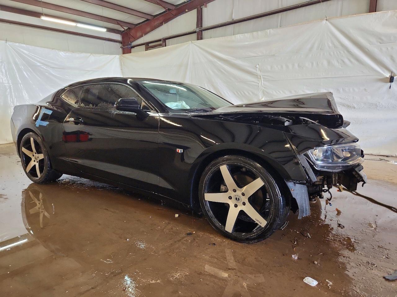 2018 Chevrolet Camaro Lt - Image 4