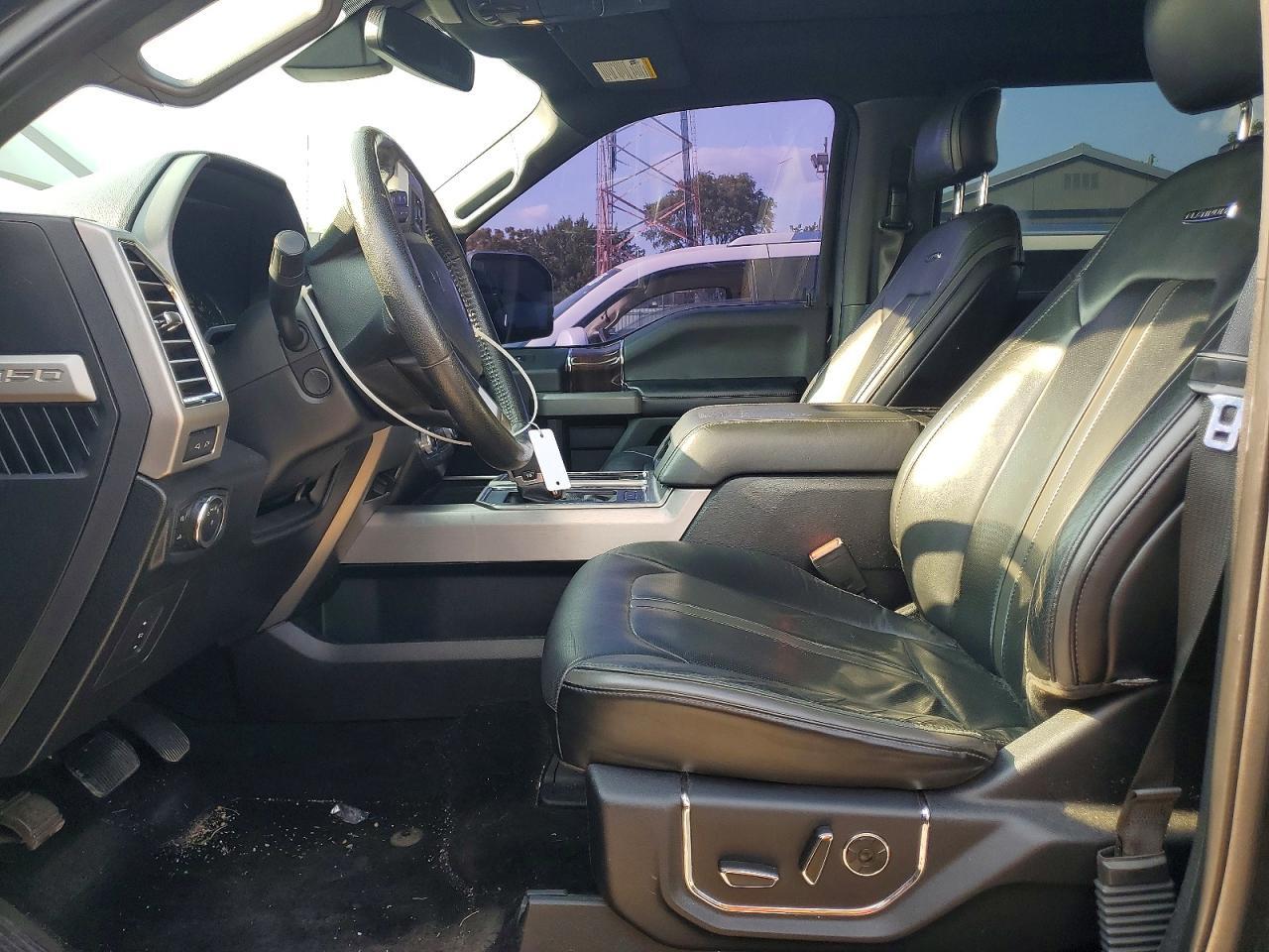 2015 Ford F150 Supercrew - Фото 7