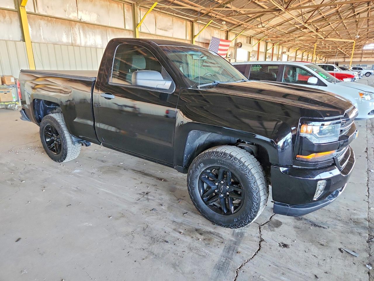 2016 Chevrolet Silverado K1500 - Image 4
