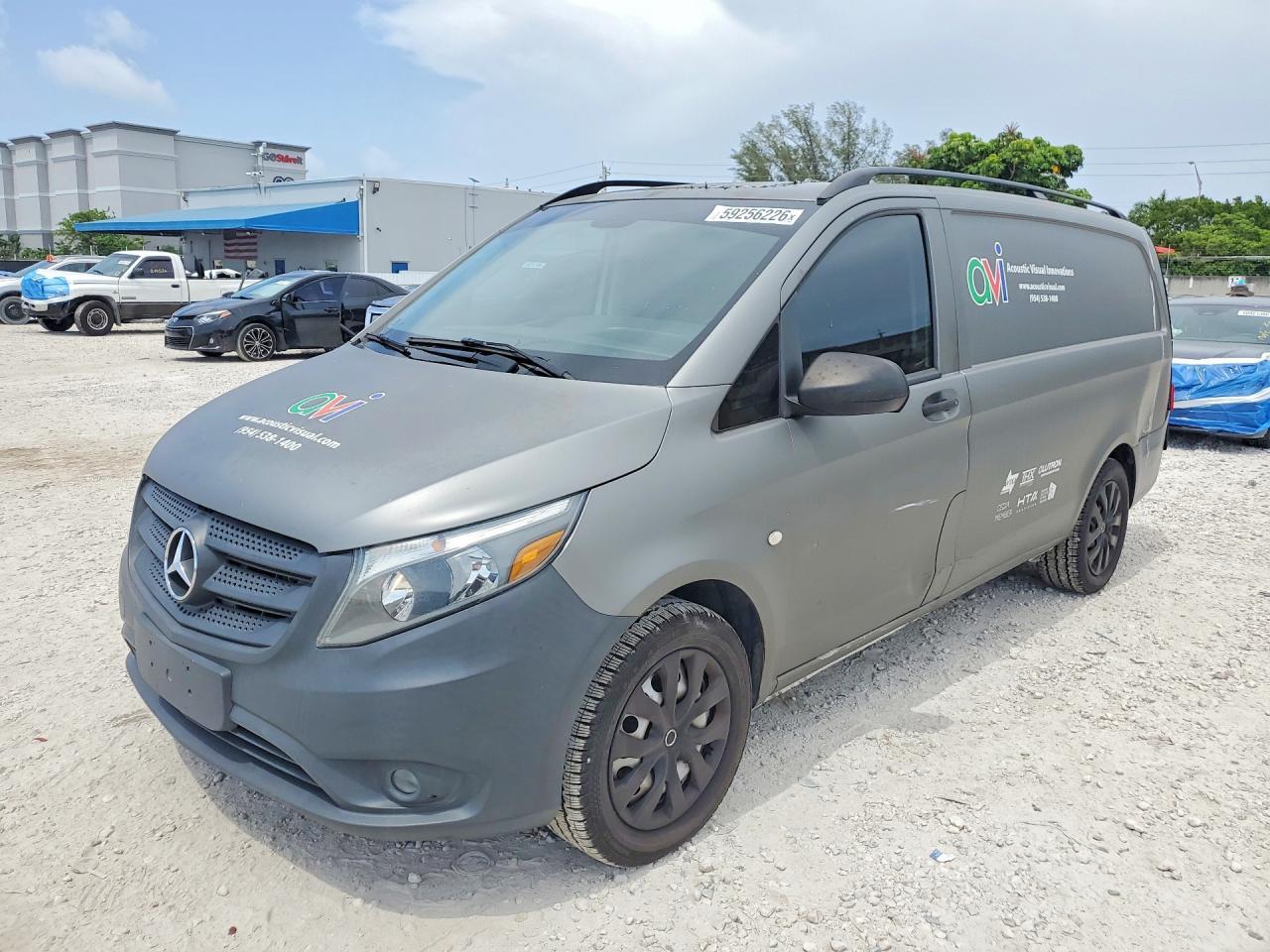 2016 Mercedes-Benz Metris