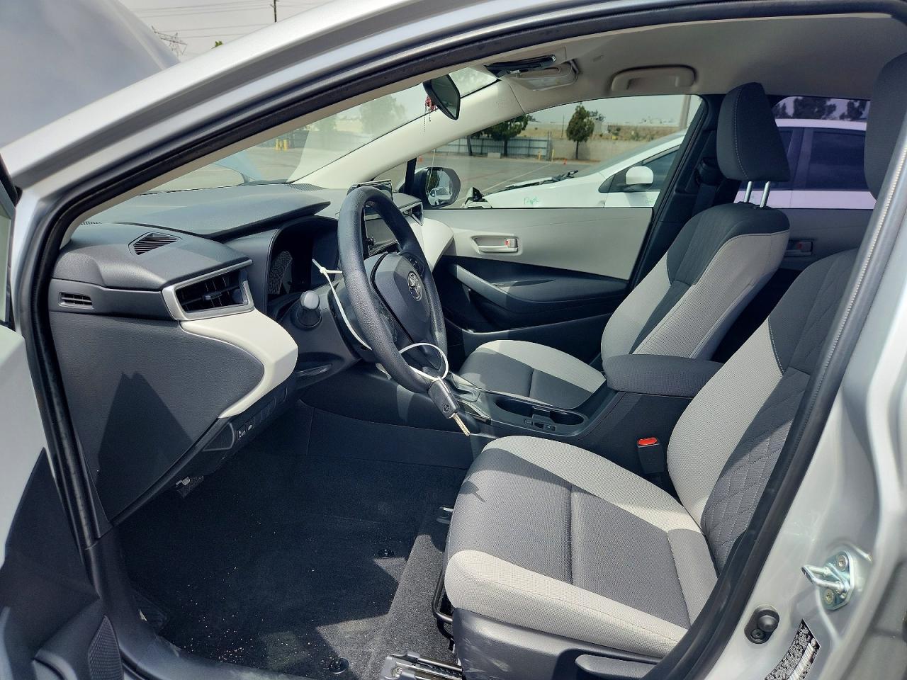 2026 Toyota Corolla Le - Фото 7