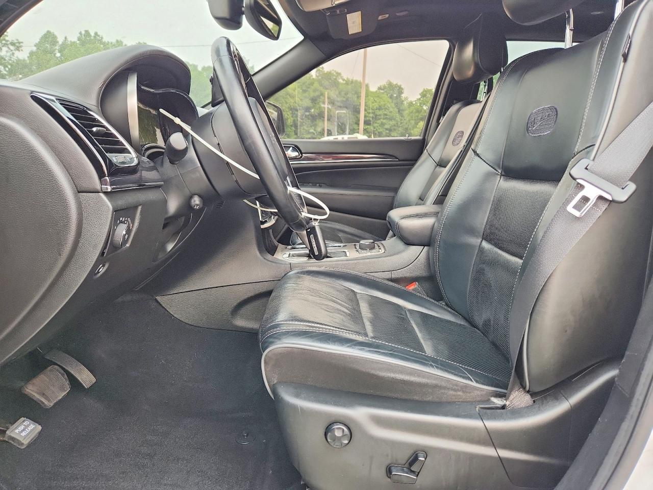 2021 Jeep Grand Cherokee Overland - Фото 7