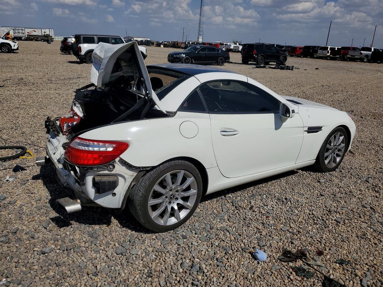 2016 Mercedes-Benz Slk 300 - Фото 3
