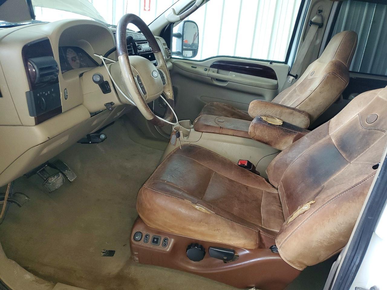 2005 Ford F250 Super Duty - Image 7