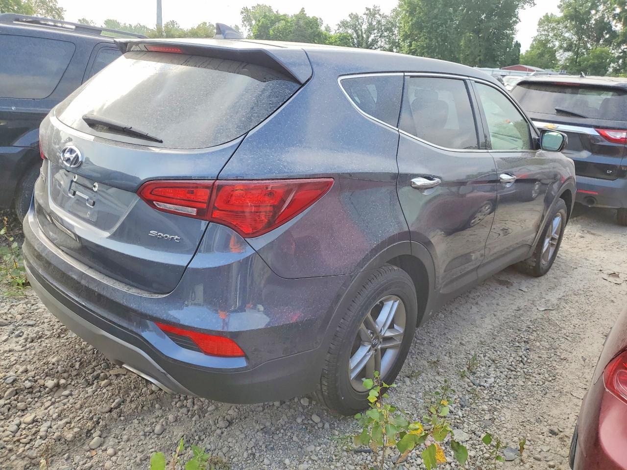 2017 Hyundai Santa Fe Sport 2.4L - Фото 3