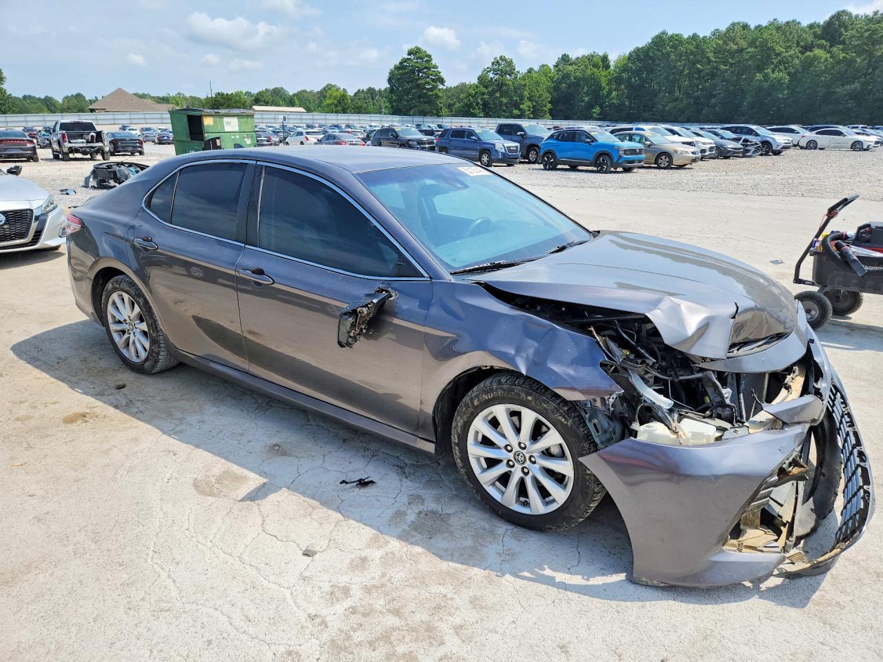 2019 Toyota Camry - Image 4