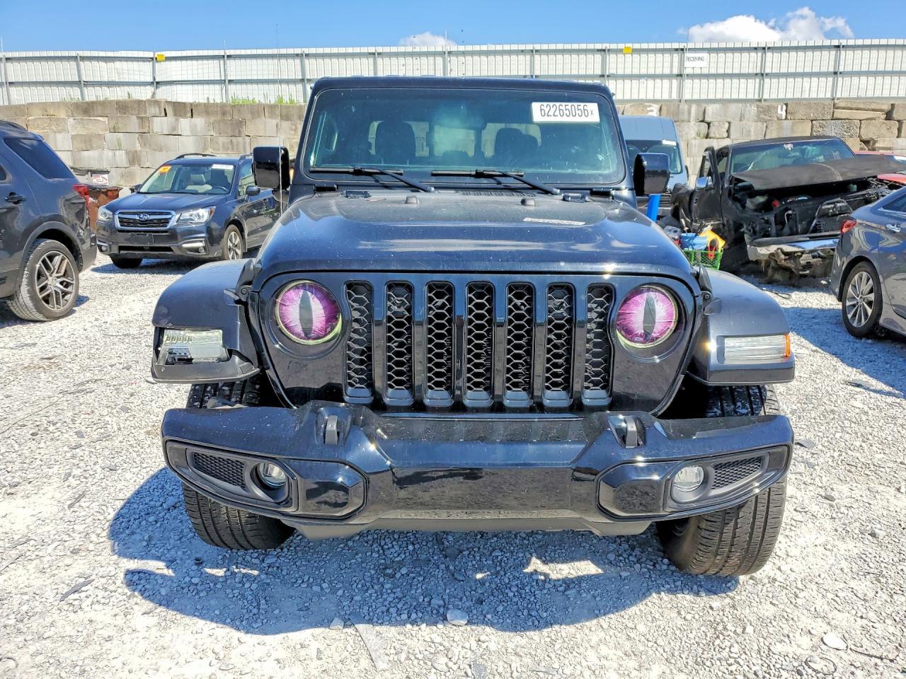 2023 Jeep Gladiator Overland - Image 5
