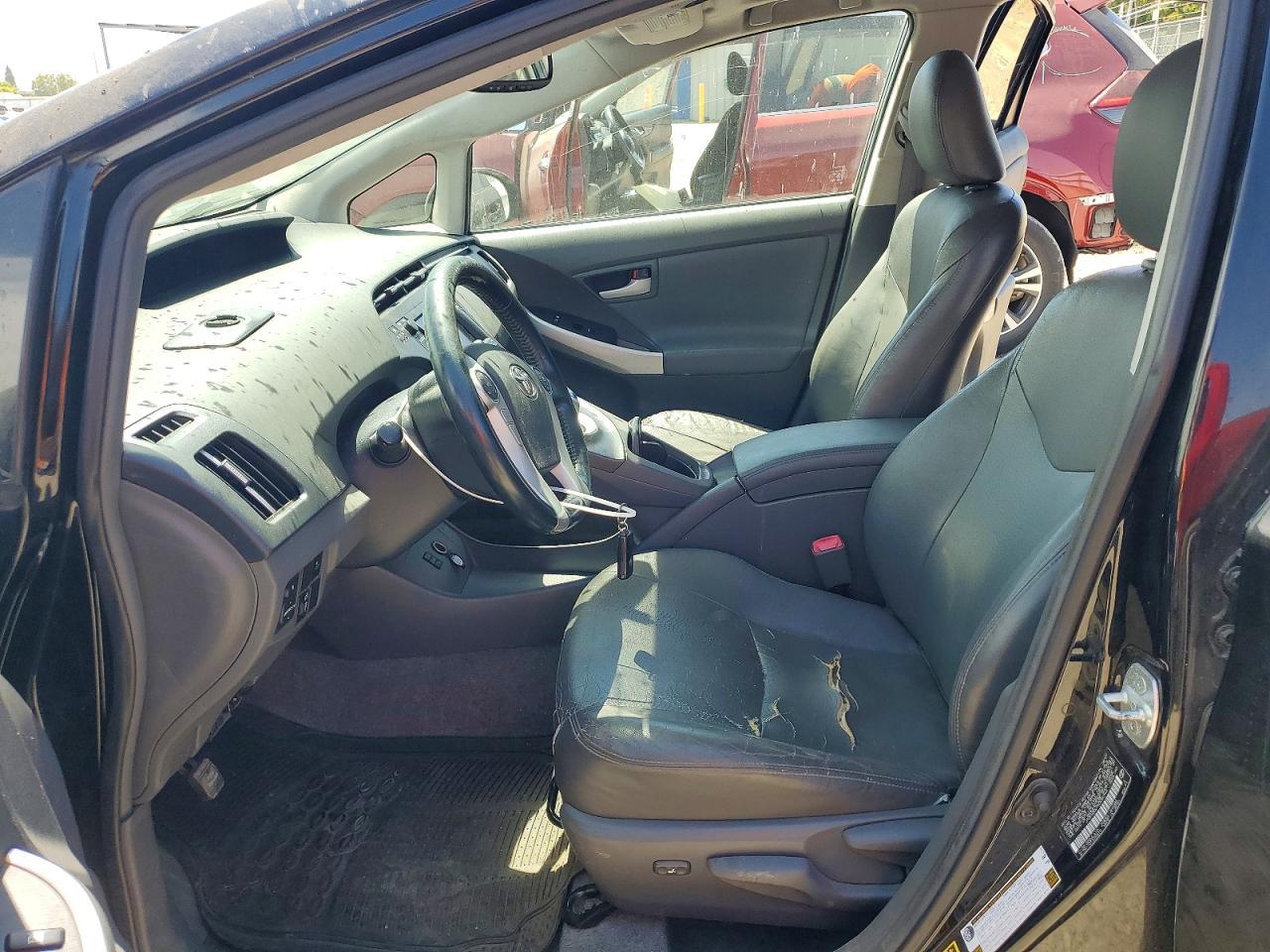 2010 Toyota Prius Iv - Image 7