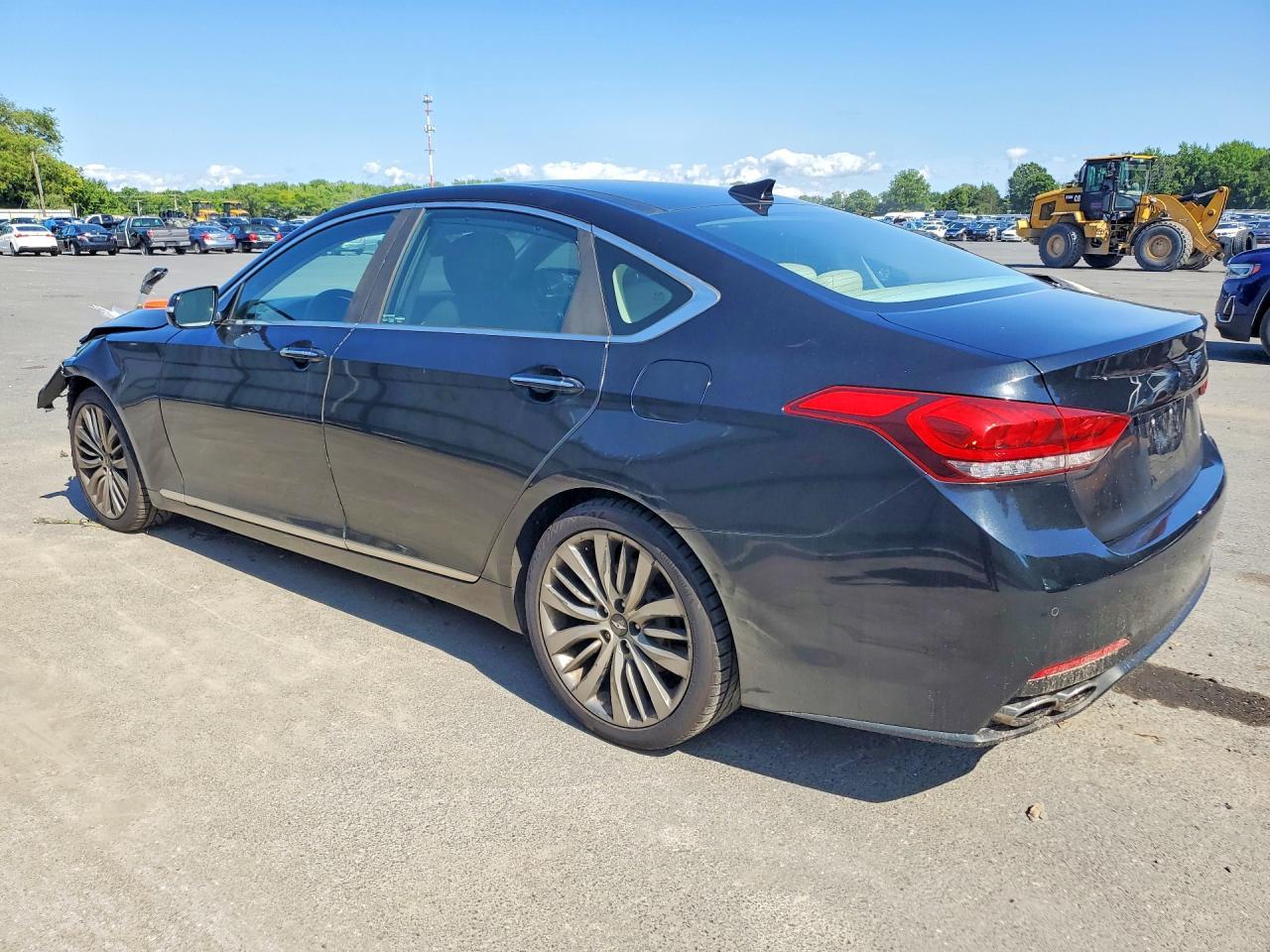 2015 Hyundai Genesis 5.0L - Фото 2