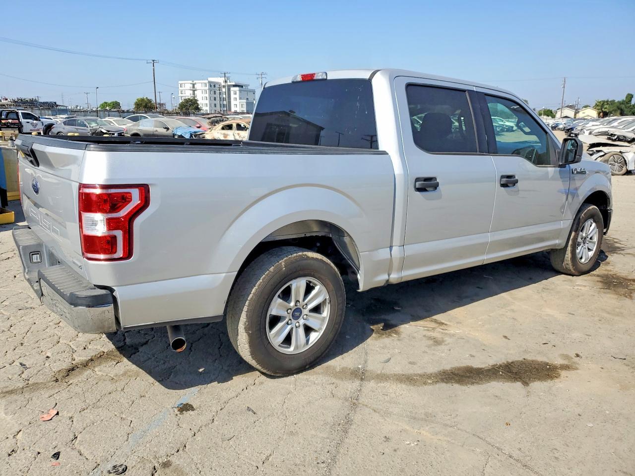 2018 Ford F150 Supercrew - Фото 3
