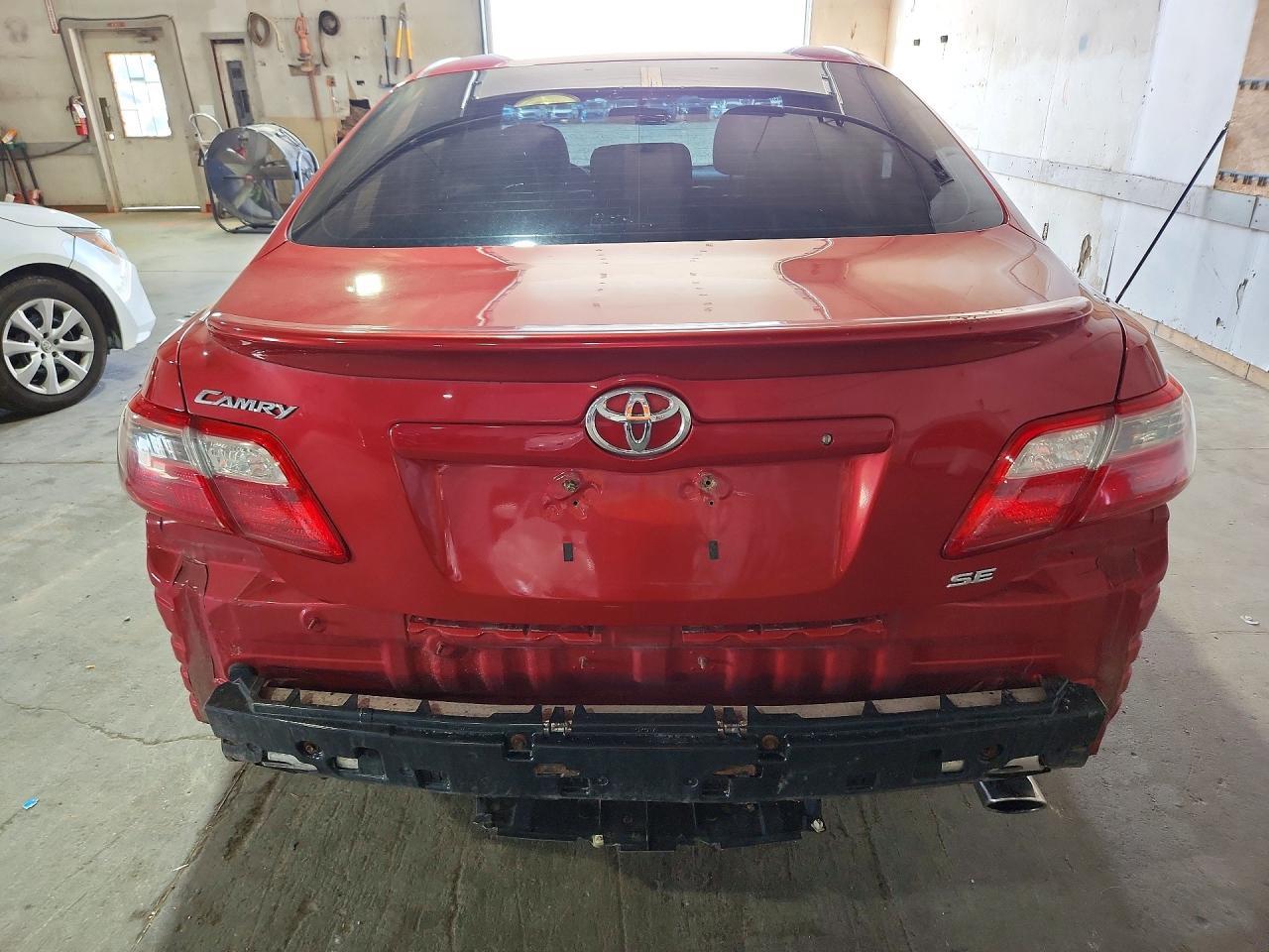 2009 Toyota Camry Se - Image 6
