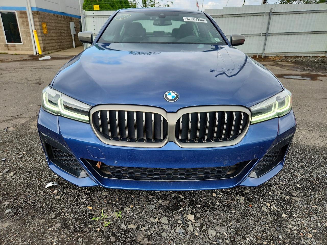 2023 BMW M550Xi - Image 5