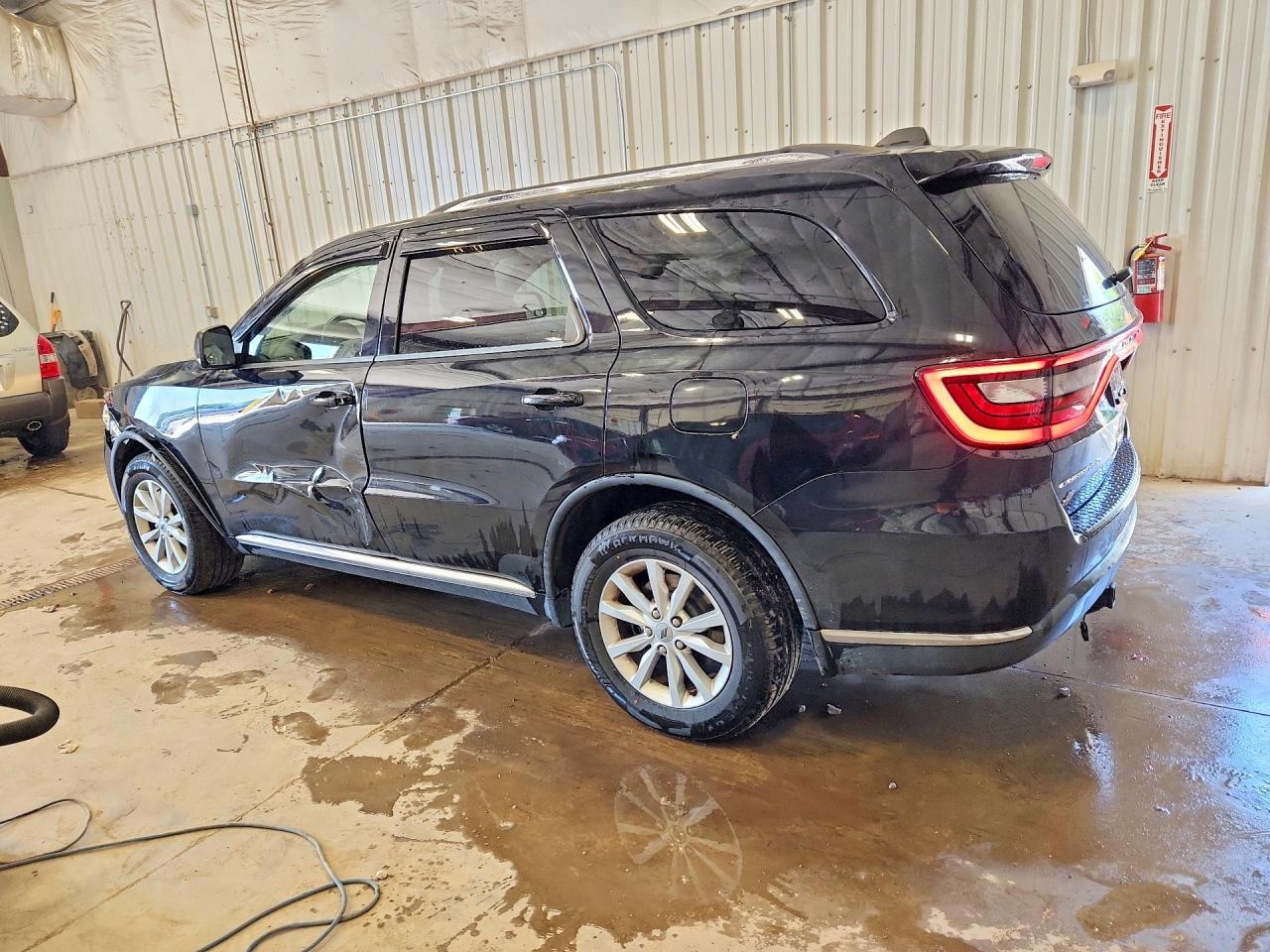2019 Dodge Durango Sxt - Image 2